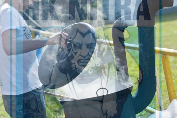 Ilustračný obrázok k článku Hokejisti privítajú bystrických Baranov: Fanúšikov poteší chutný baraní perkelt