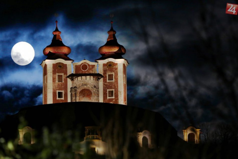 Ilustračný obrázok k článku Klenot nad Štiavnicou opäť o niečo krajší: Obnova kalvárie pokračuje