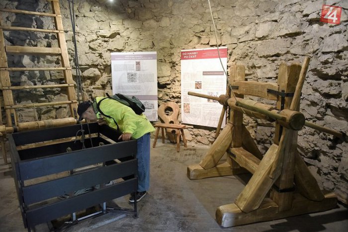 Ilustračný obrázok k článku Zimomriavky v múzeu. Zoznámte sa so surovosťou stredoveku v kobkách bratislavskej Radnice