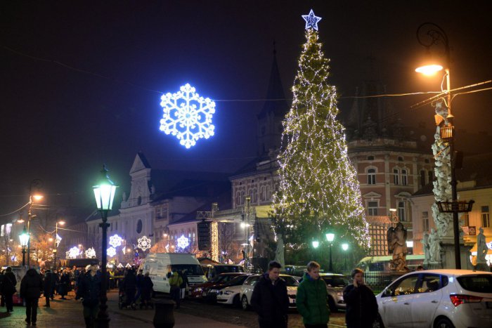 Ilustračný obrázok k článku Vianočné trhy v Košiciach: Množstvo svetiel, primátorský punč či Kristína