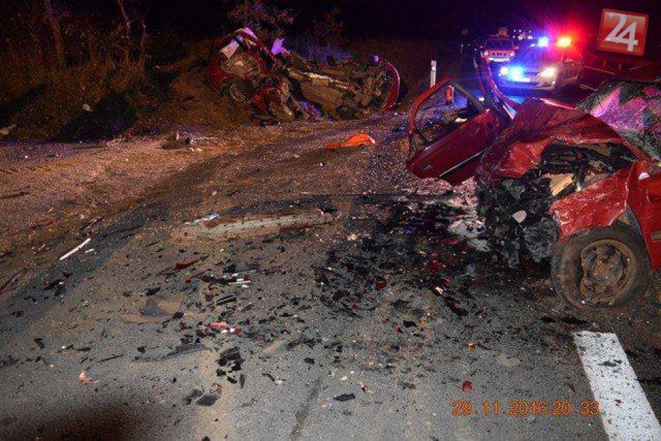 Ilustračný obrázok k článku Tragédia pri predchádzaní auta na ceste: Vodič (45) prudký náraz neprežil, FOTO