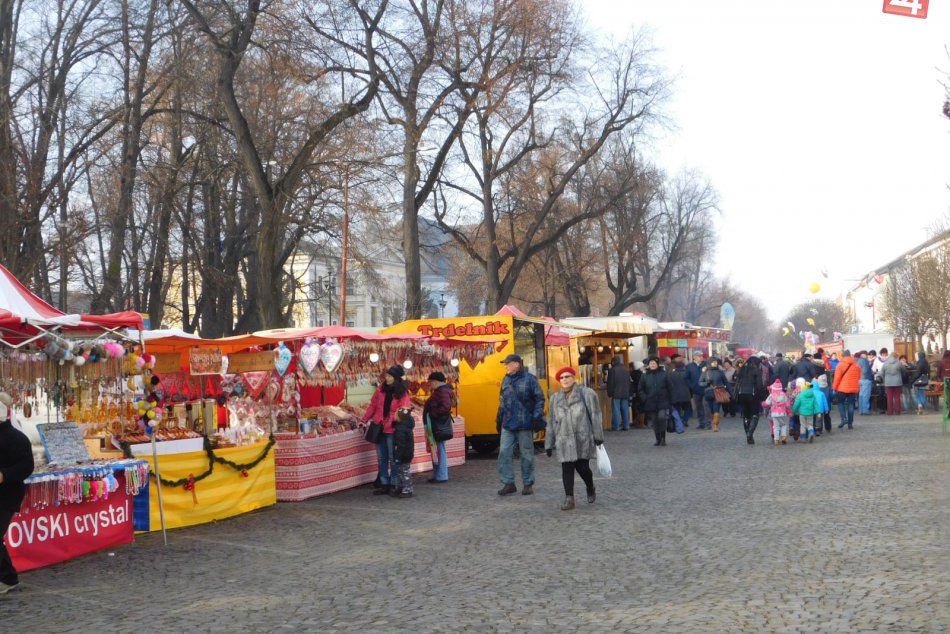 Ilustračný obrázok k článku Na vianočných trhoch v Spišskej to už rozvoniava: 3 dobroty, ktoré nás najviac zaujali