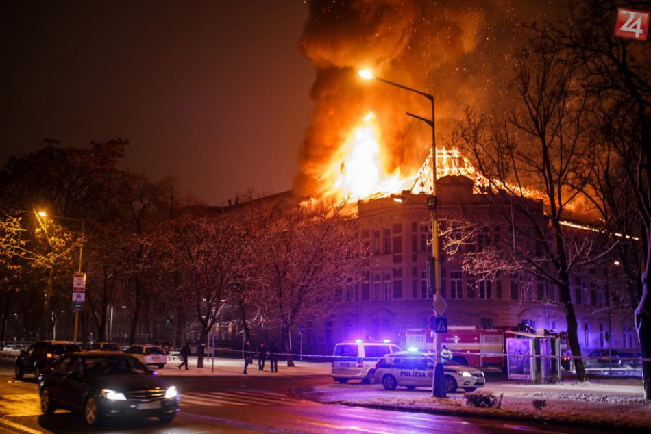Ilustračný obrázok k článku FOTO, VIDEO: Budovu Prírodovedeckej fakulty UPJŠ v Košiciach zachvátil požiar