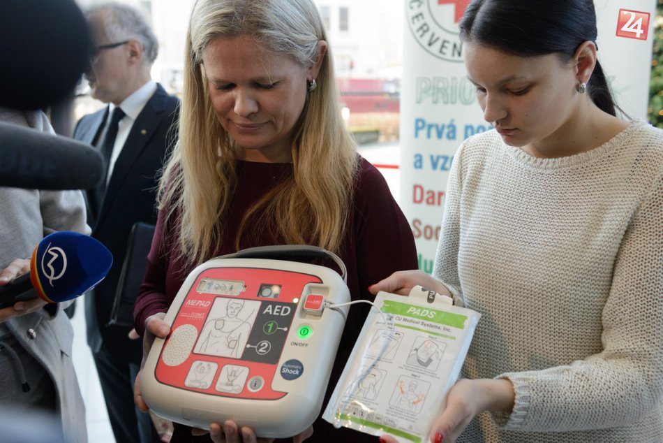 Ilustračný obrázok k článku Na mestskom úrade je prvý verejne dostupný defibrilátor