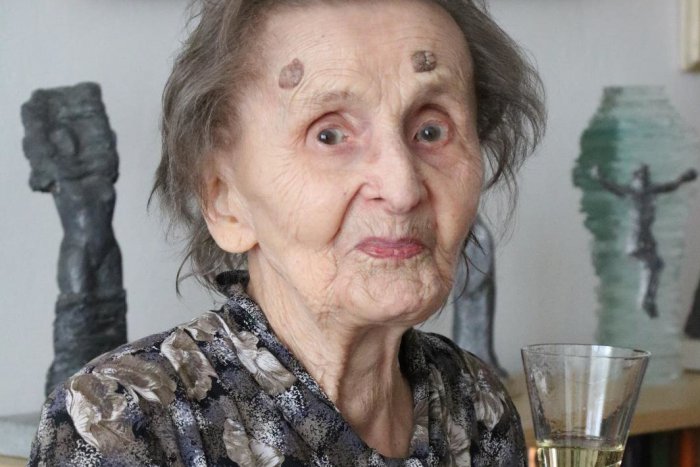Ilustračný obrázok k článku Je svieža a plná optimizmu: Druhá najstaršia Prešovčanka oslávila 102 rokov