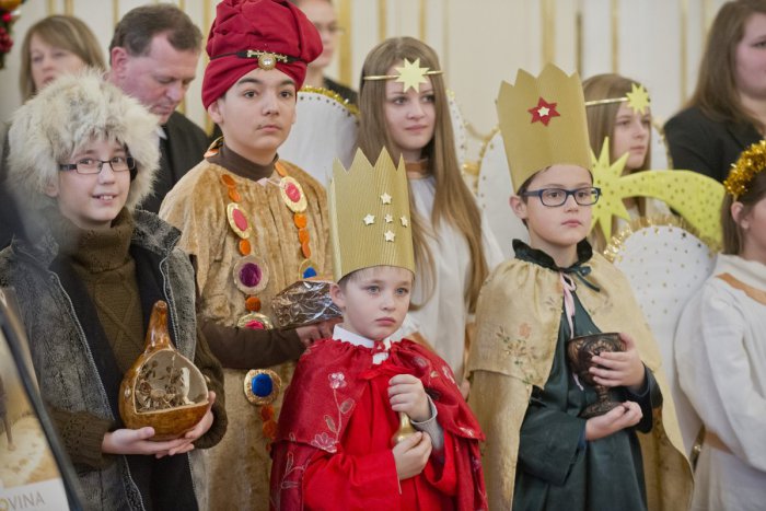 Ilustračný obrázok k článku Tradícia pokračuje aj v tomto roku: V Zlatých Moravciach budú chodiť koledníci