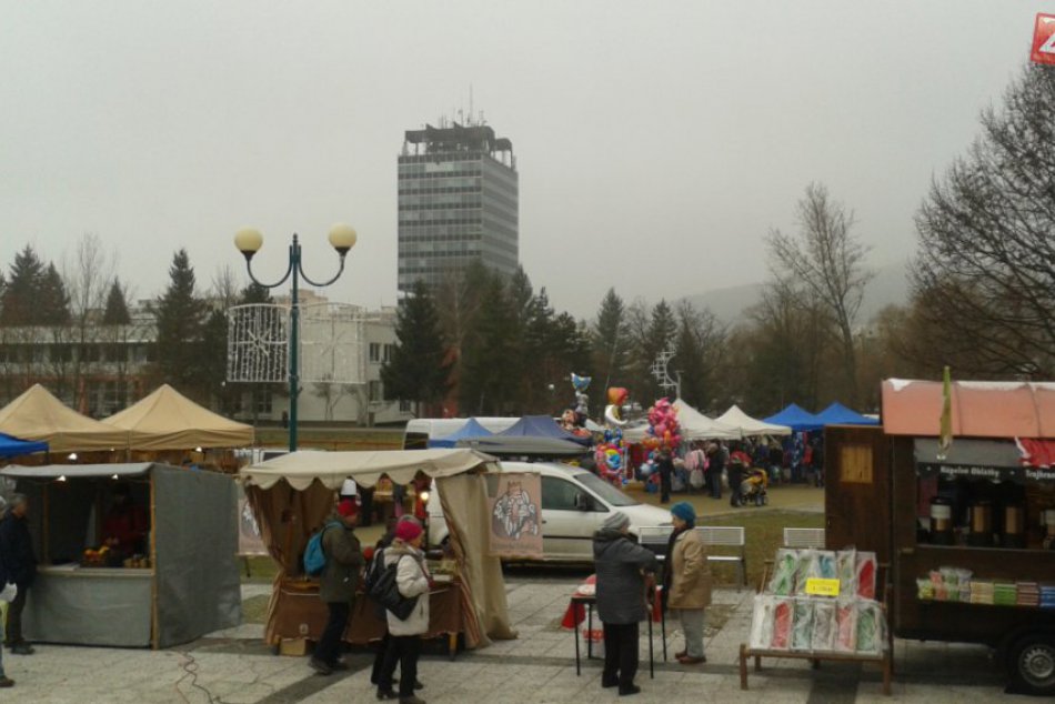 Ilustračný obrázok k článku FOTO z čarovného miesta: Vianočné trhy v Považskej