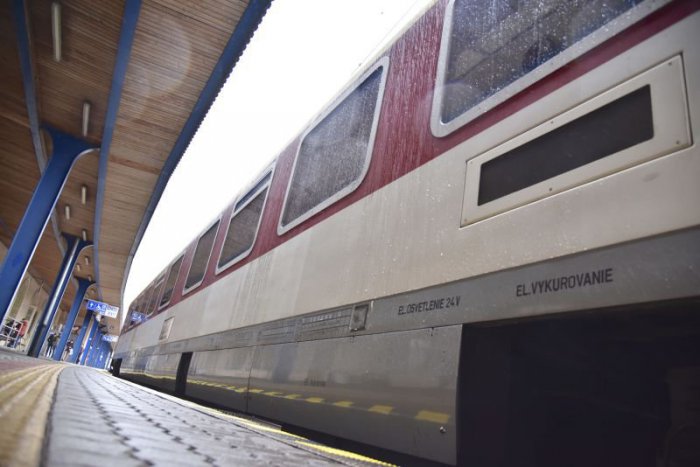 Ilustračný obrázok k článku Mimoriadna správa: Vo vlaku z Bratislavy do Viedne našli mŕtveho Slováka