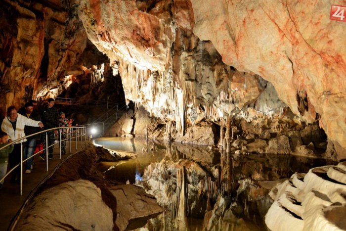 Ilustračný obrázok k článku FOTO: Je tomu už 92 rokov, keď jaskyniar Ján Majko objavil krásne priestory Domice