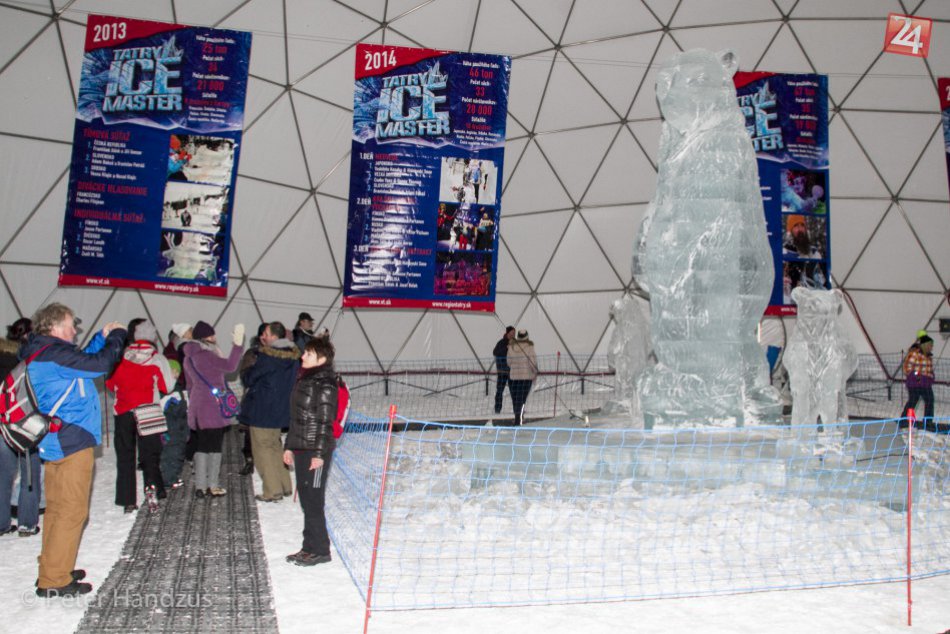 Ilustračný obrázok k článku Blíži sa skvelý Tatry Ice Master: Motorové píly, fortieľ a ľadová nádhera