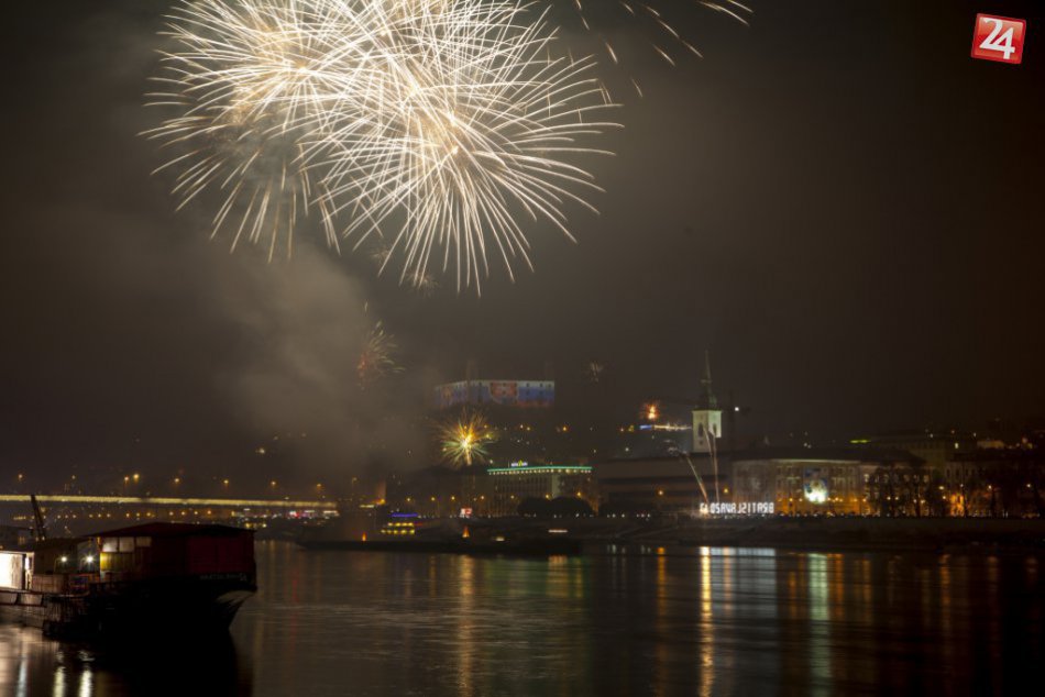 Ilustračný obrázok k článku Silvester v Bratislave: Môžete sa tešiť na svetelnú šou i diskotéku pod holým nebom