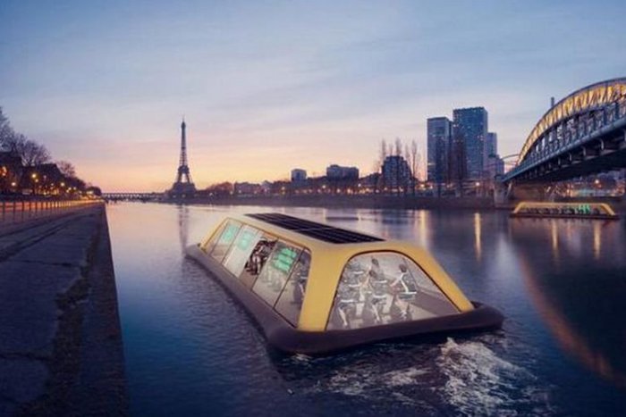 Ilustračný obrázok k článku KURIOZITA DŇA: V plávajúcej posilňovni môžete cvičiť i spoznávať Paríž