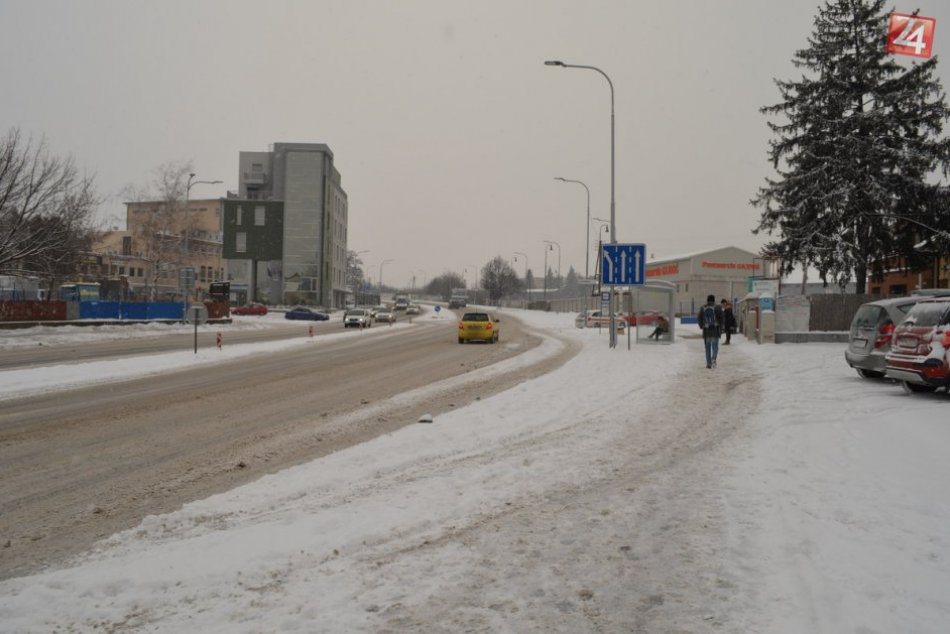 Ilustračný obrázok k článku Zimnú údržbu v Nitre má po novom na starosti mestský úrad: TIETO cesty nebudú posýpať