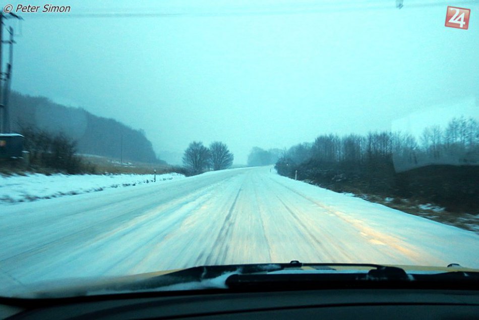 Ilustračný obrázok k článku Cenné rady rožňavského inštruktora autoškoly: V zime treba jazdiť inak!