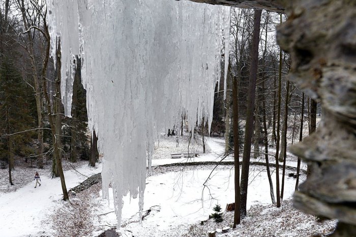 Ilustračný obrázok k článku Pozrite si zimné zábery z Betliara: Atmosféru umocňuje ľadopád