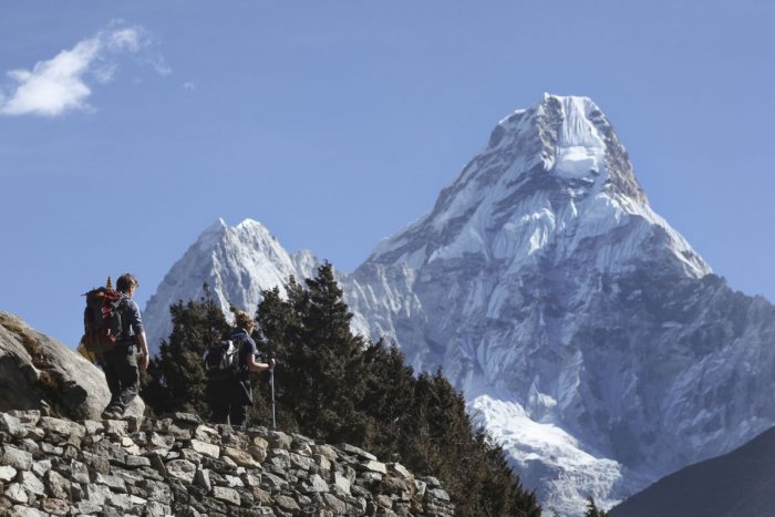 Ilustračný obrázok k článku Nedávne zemetrasenie posunulo vrchol Mount Everestu: Vyslaný tím preverí jeho polohu