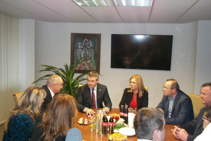 Ilustračný obrázok k článku Podpredseda vlády SR dnes navštívil Šaľu: Peter Pellegrini rokoval i o obchvate
