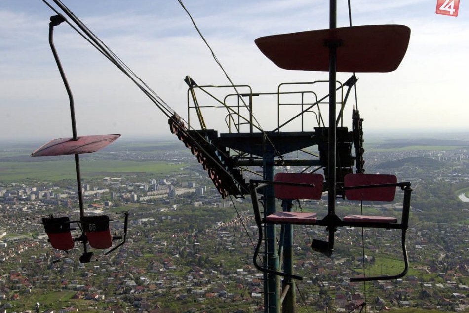 Ilustračný obrázok k článku Okresný úrad Nitra vydal rozhodnutie vo veci výstavby lanovky: Má takmer 100 strán