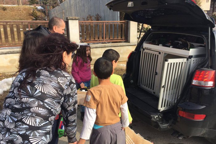 Ilustračný obrázok k článku Rožňavskí psíčkari so zaujímavou prednáškou v detskom domove: Deti smerujú k správnemu postoju ku zvieratám