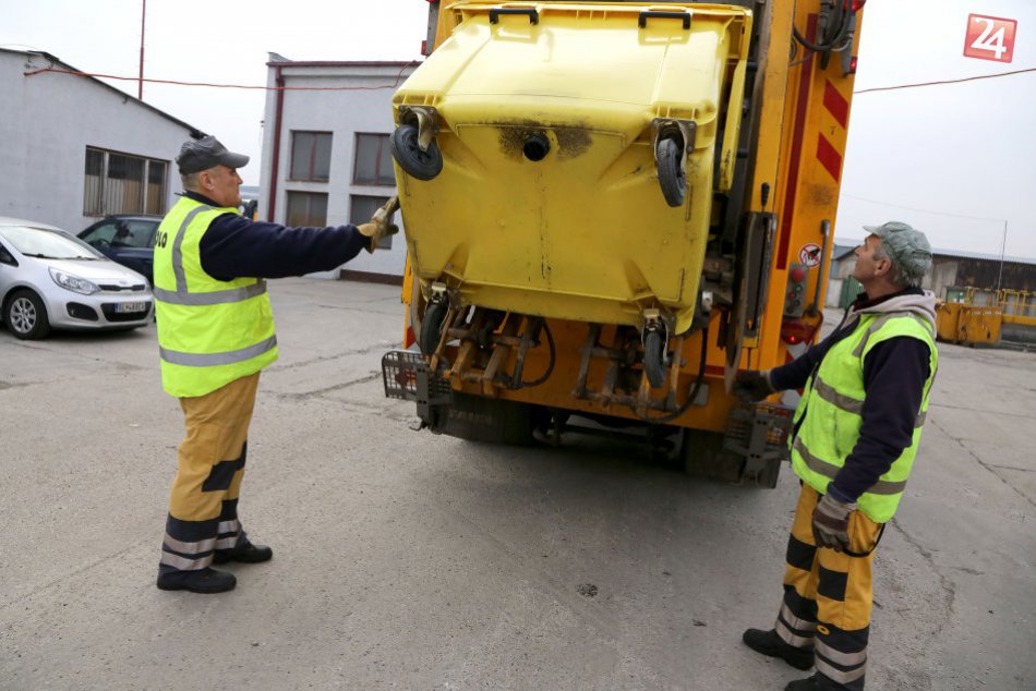Ilustračný obrázok k článku Cez Veľkú noc sa pozmenil vývoz odpadu: Kedy nám vyvezú v Považskej smeti?