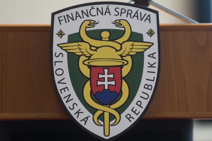 Ilustračný obrázok k článku Úlovok finančnej správy na východe Slovenska: Zadržala 700 kilogramov pašovaného jantáru