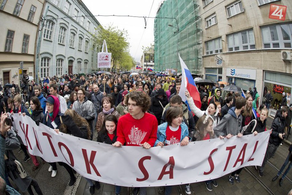 Ilustračný obrázok k článku Prezident Kiska po protikorupčnom pochode: Vyzýva aktívnych ľudí, aby sa nemenili