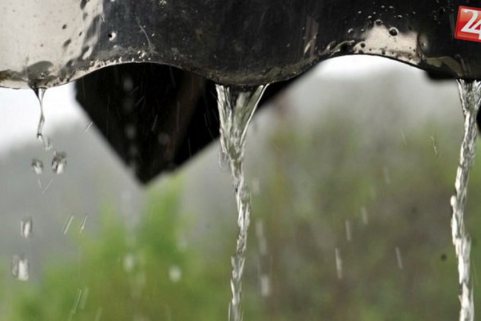 Ilustračný obrázok k článku Žiar dostal polmiliónovú dotáciu, aby zbieral dažďovú vodu: Čo s ňou potom?