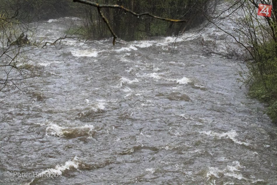 Ilustračný obrázok k článku Šariš i Zemplín ohrozuje riziko povodní z prívalového dažďa: SHMÚ vydal výstrahu