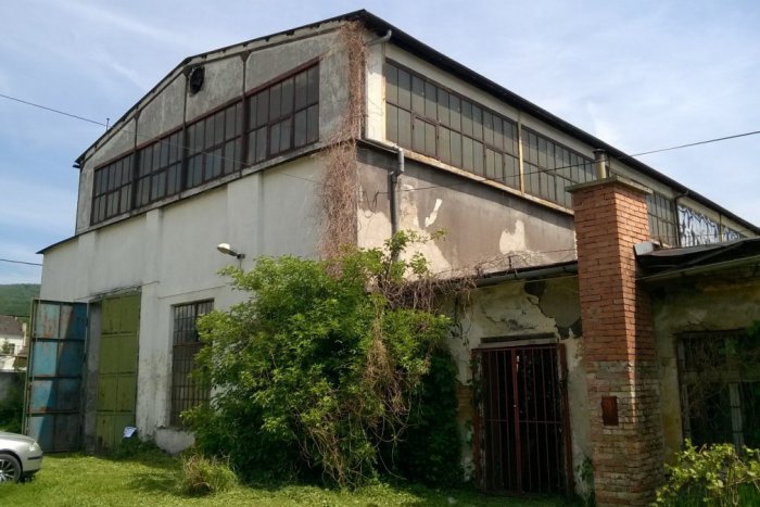 Ilustračný obrázok k článku Ožije bývalá továreň na patróny? Bratislavský kraj ju chce zachrániť