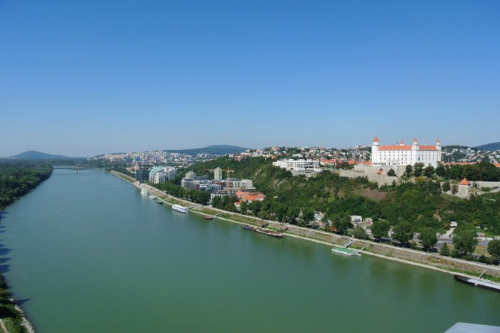 Ilustračný obrázok k článku RANNÁ ŠTVORKA: Pripomíname si Medzinárodný deň Dunaja, meniny má Peter a Pavol