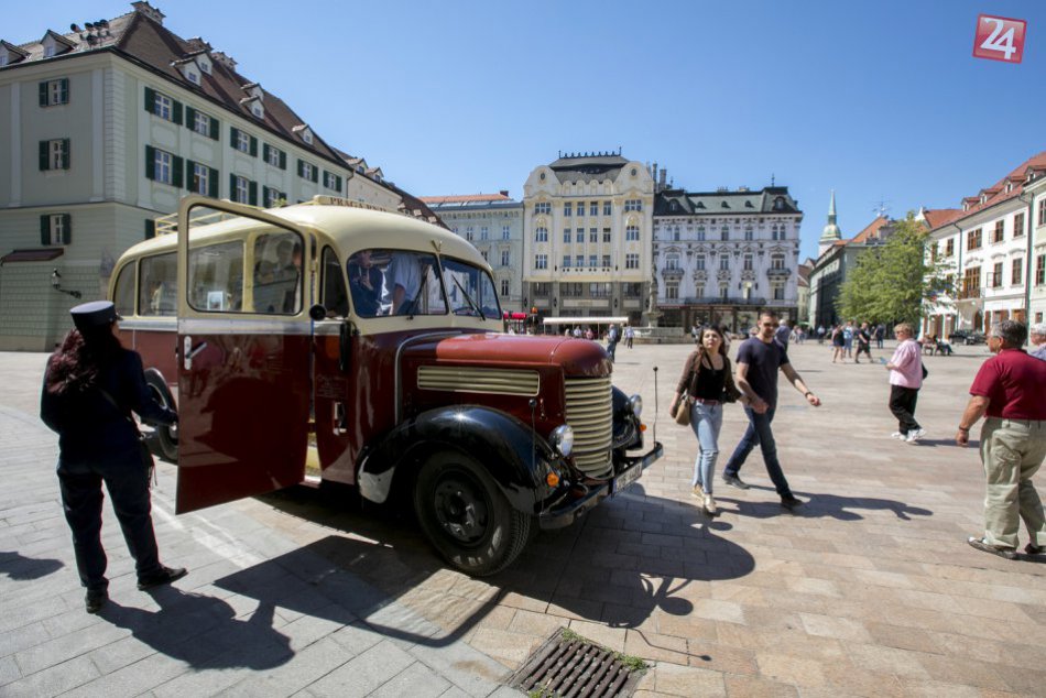 Ilustračný obrázok k článku Autobusová doprava v Bratislave oslavuje 90. výročie
