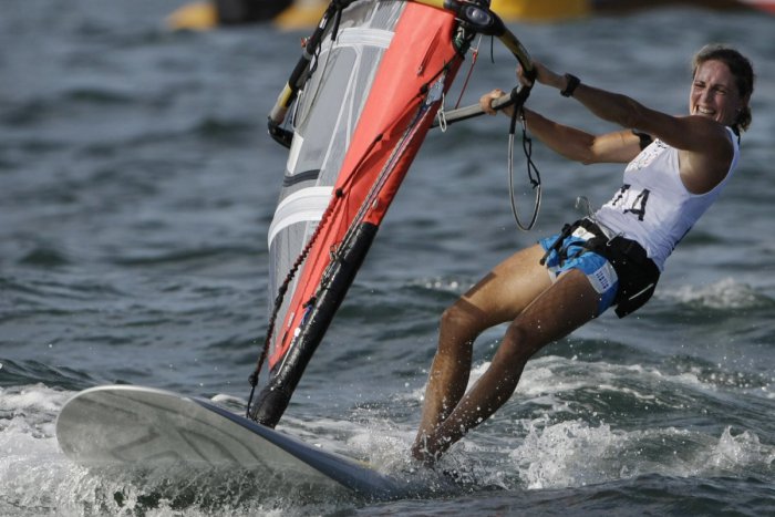 Ilustračný obrázok k článku Blíži sa leto, prichádza čas na vodu: Čo tak kanoe, či windsurfing?