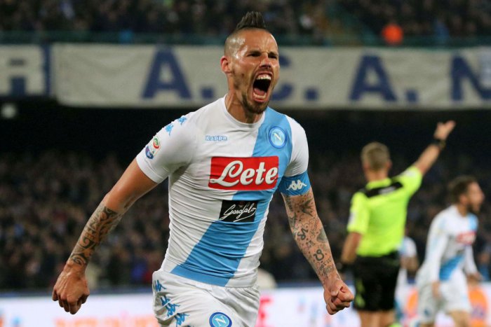 Ilustračný obrázok k článku Bystrica doslova žije futbalom. Medzinárodný turnaj aj autogramiáda Hamšíka