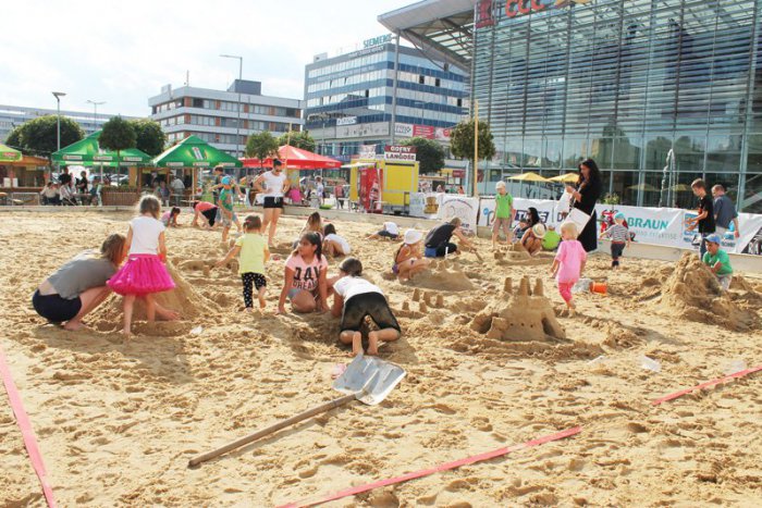 Ilustračný obrázok k článku Košická Terasa ožije pravým letom: Pozrite si kompletný PROGRAM Beach Plaza Terasa!