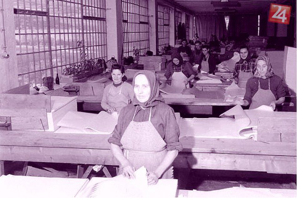 Ilustračný obrázok k článku Retro pohľad do slavošovských papierní: Takto sa tu makalo pred desiatkami rokov, FOTO