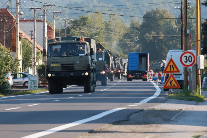 Ilustračný obrázok k článku Slovensko čakajú ďalšie presuny zahraničných vojsk: Pôjdu po cestách i železnicou