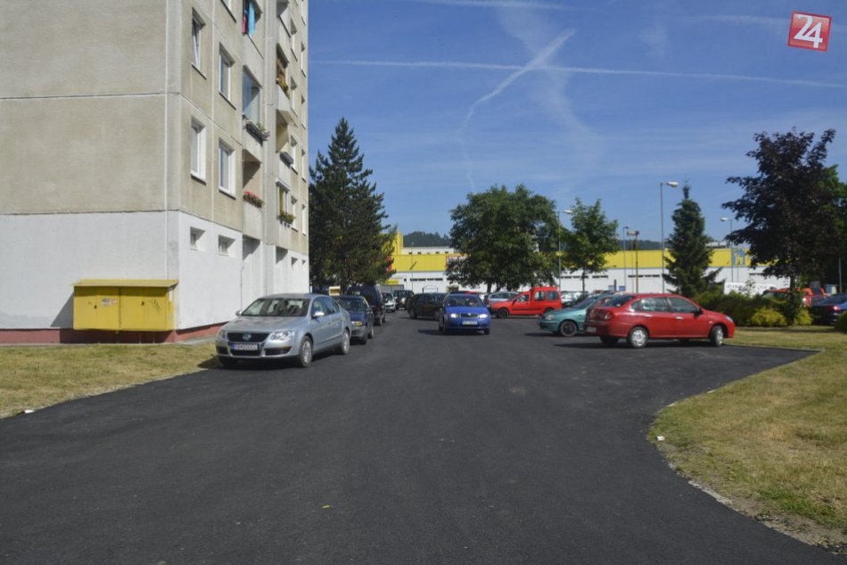 Ilustračný obrázok k článku Nové parkovacie plochy v Považskej: Zoznam miest, kde pribudli, FOTO