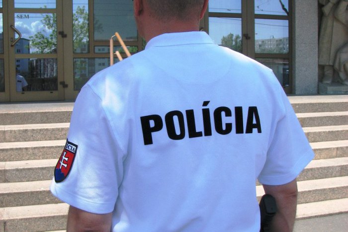 Ilustračný obrázok k článku Slovenskí policajti v Chorvátsku: Dohliadať budú na bezpečnosť dovolenkárov