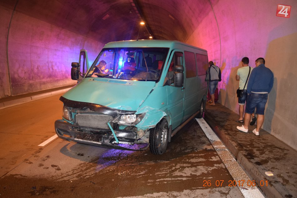 Ilustračný obrázok k článku Dopravná nehoda v tuneli Bôrik! Havaroval ukrajinský vodič mercedesu