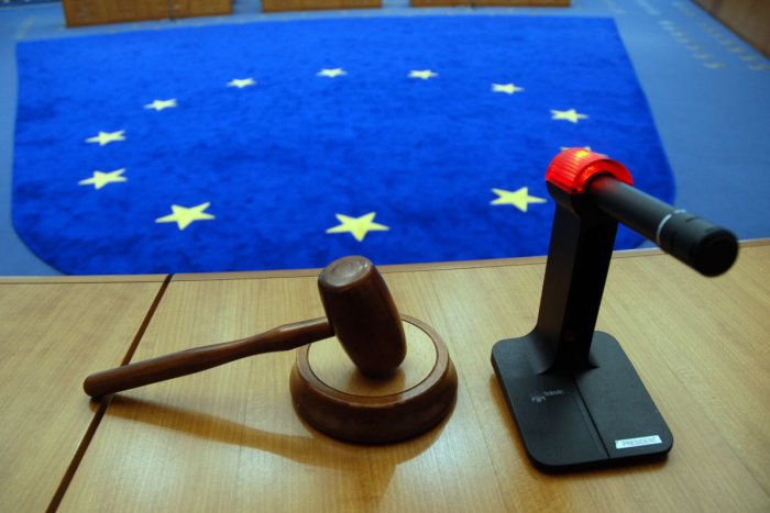 Ilustračný obrázok k článku Mužovi považovanému za prvého slovenského teroristu priznal Európsky súd pre ľudské práva odškodné