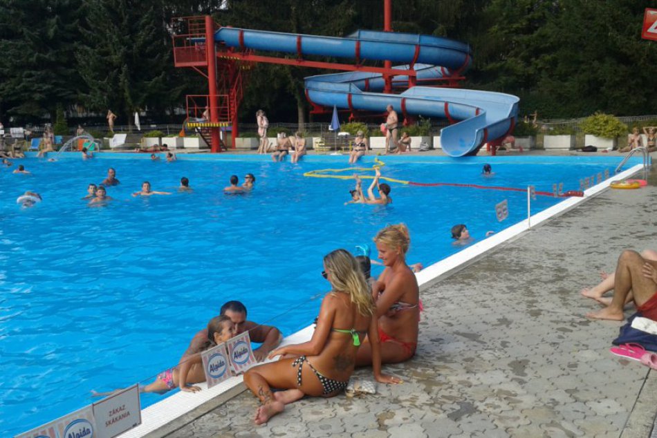 Ilustračný obrázok k článku Horúčavy na kúpalisku v Považskej: Padol rekord? VIDEO a FOTO