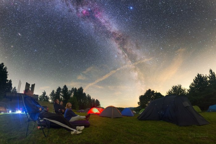 Ilustračný obrázok k článku Výnimočné nebo nad Považskou a okolím: Najkrajšie noci v roku sa blížia, FOTO