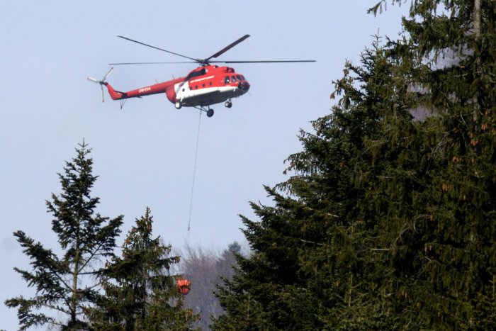 Ilustračný obrázok k článku V Račkovej doline horí rúbanisko: Na mieste zasahuje aj vrtuľník
