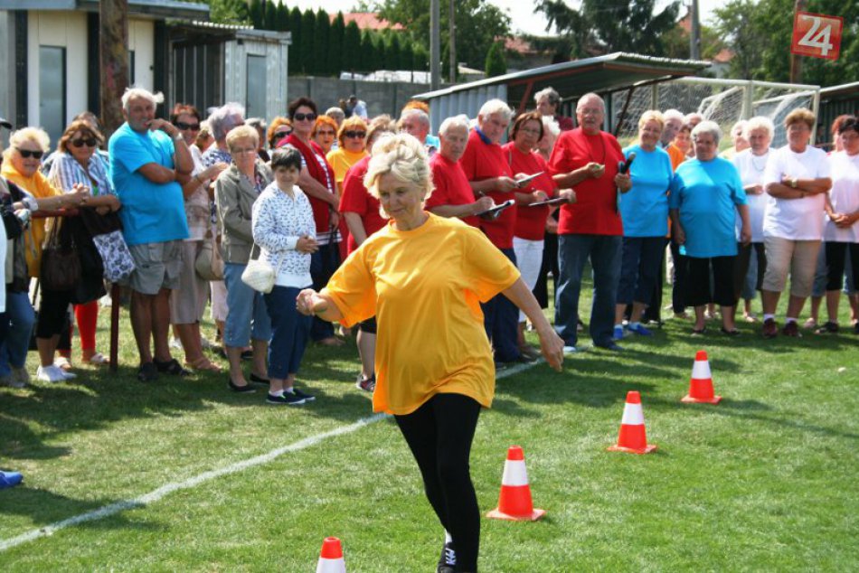 Ilustračný obrázok k článku Pohyb aj v pokročilom veku: Šurany dejiskom tradičnej súťaže pre seniorov, FOTO
