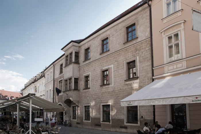 Ilustračný obrázok k článku Bratislavské NAJ: Viete, kde stojí najstaršia univerzita na Slovensku?