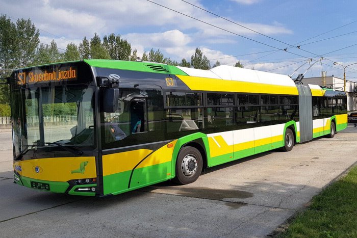 Ilustračný obrázok k článku Ulice Žiliny už brázdi nový trolejbus: Zaujímavé fakty o prototype Solaris! Foto