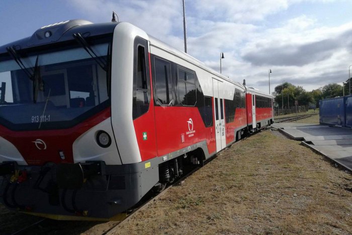 Ilustračný obrázok k článku Rušňové depo v Humennom otvorilo svoje brány: Na návštevníkov čakali parádne stroje, FOTO