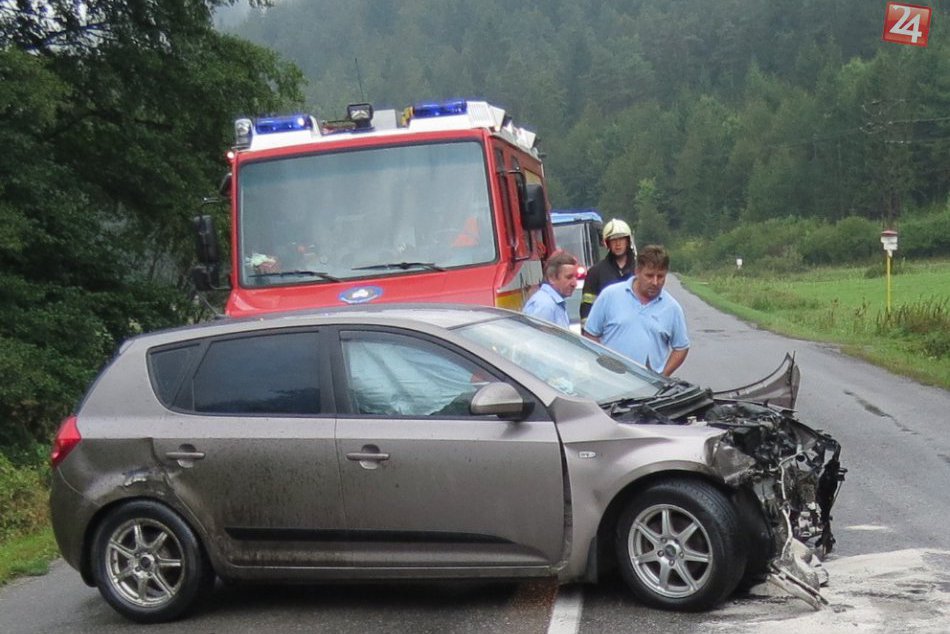 Ilustračný obrázok k článku Búračka v Považskobystrickom okrese: FOTO priamo z miesta nehody