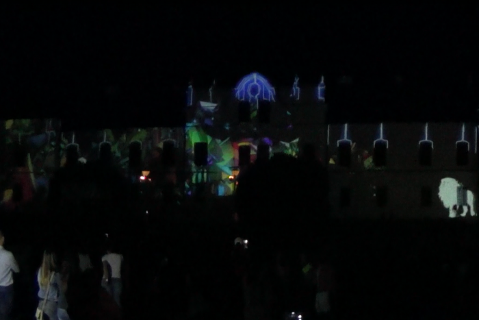 Ilustračný obrázok k článku VIDEO: Prvýkrát v Humennom. Pozrite si úchvatné vizuálne divadlo na fasáde zámku
