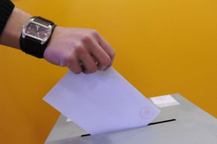 Ilustračný obrázok k článku Dôležité informácie pre voličov: Kandidátov krúžkujeme, pokuta za vynesenie lístkov